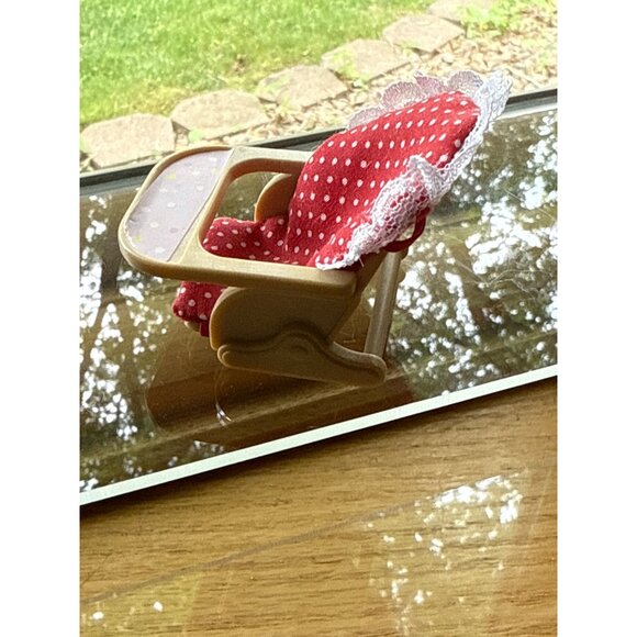 Vintage Calico Critters Sylvanian Families Doll Feeding Chair Red Polka Dot Lace - Picture 4 of 6
